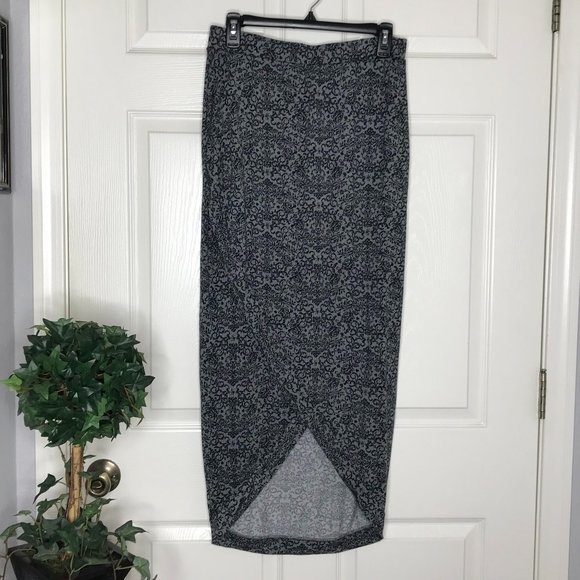 Victoria's Secret Dresses & Skirts - Victoria's Secret Skirt | Grey/Black | Small